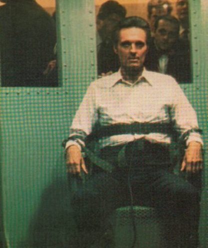 Kill Me If You Can (1977) starring Alan Alda on DVD