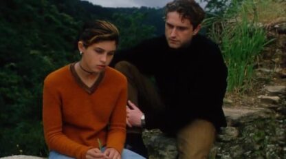 Gary Piquer and Nerea Barros in Nene (1998)